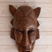 Masque tribal/ africain en bois