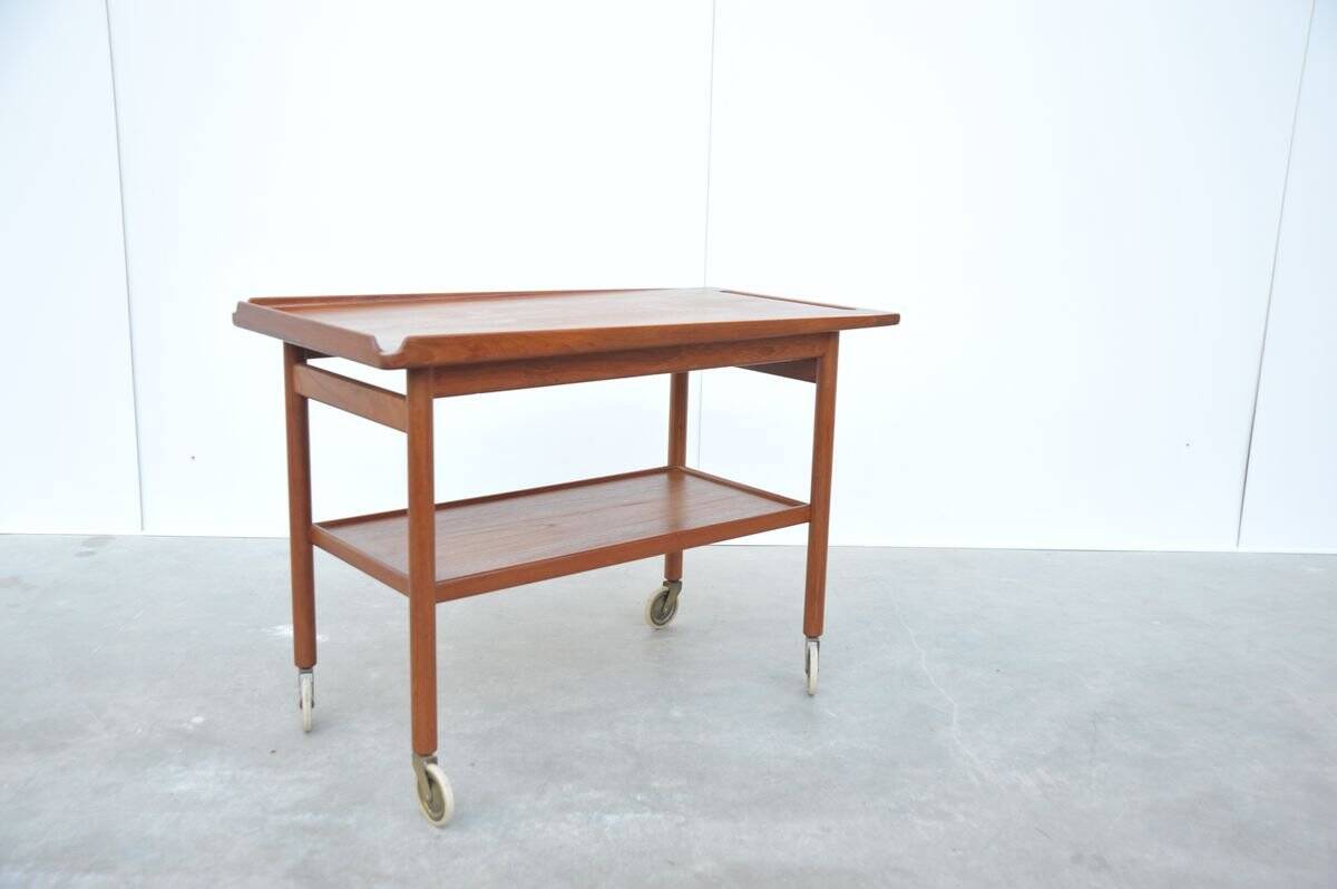 Danish teak serving trolley in the style of Arne Vodder, 1960s