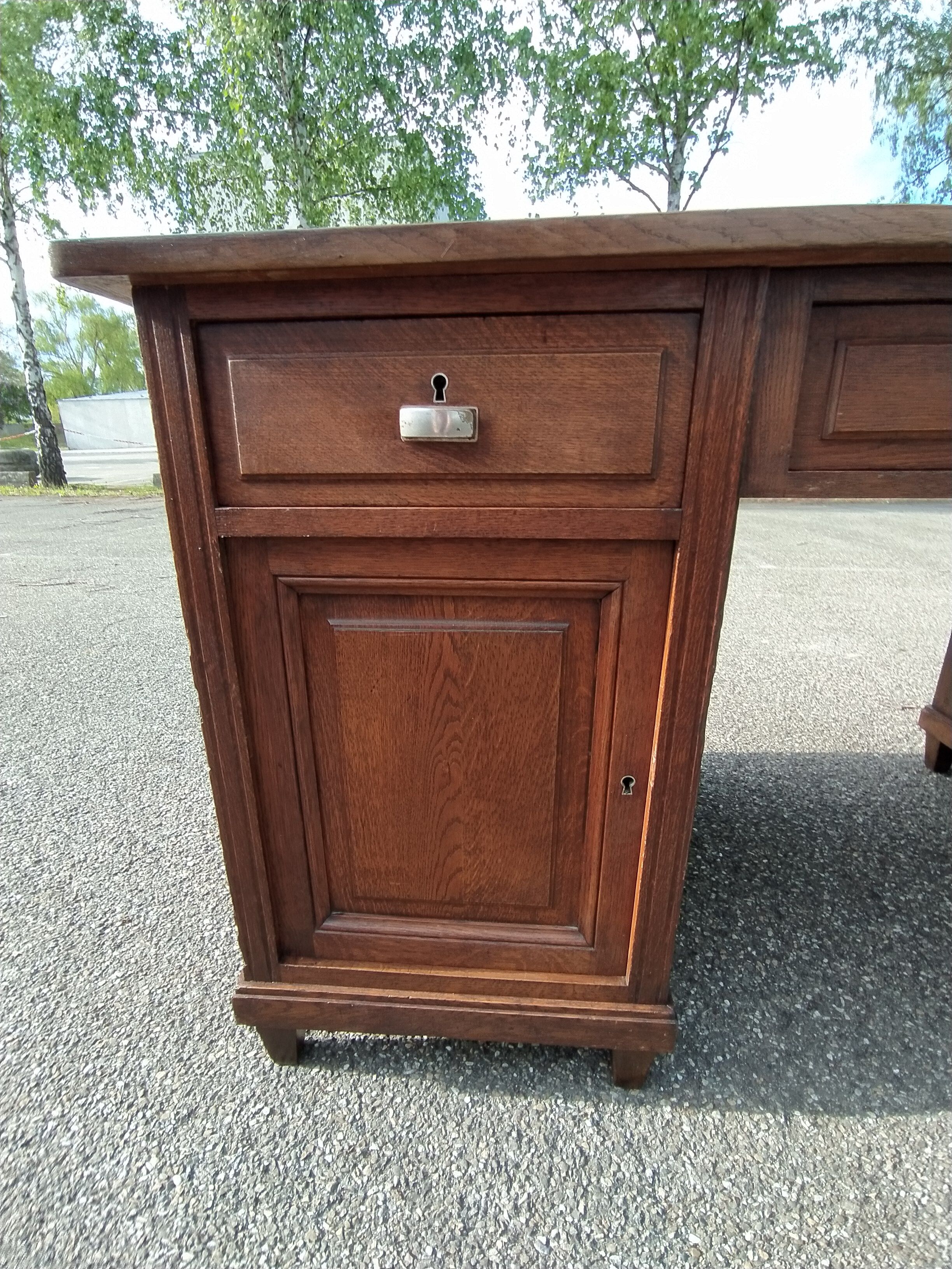 English minister's office