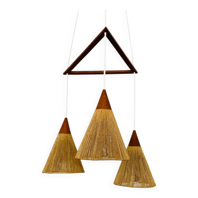 Suspension en teck et sisal en cascade par Temde
