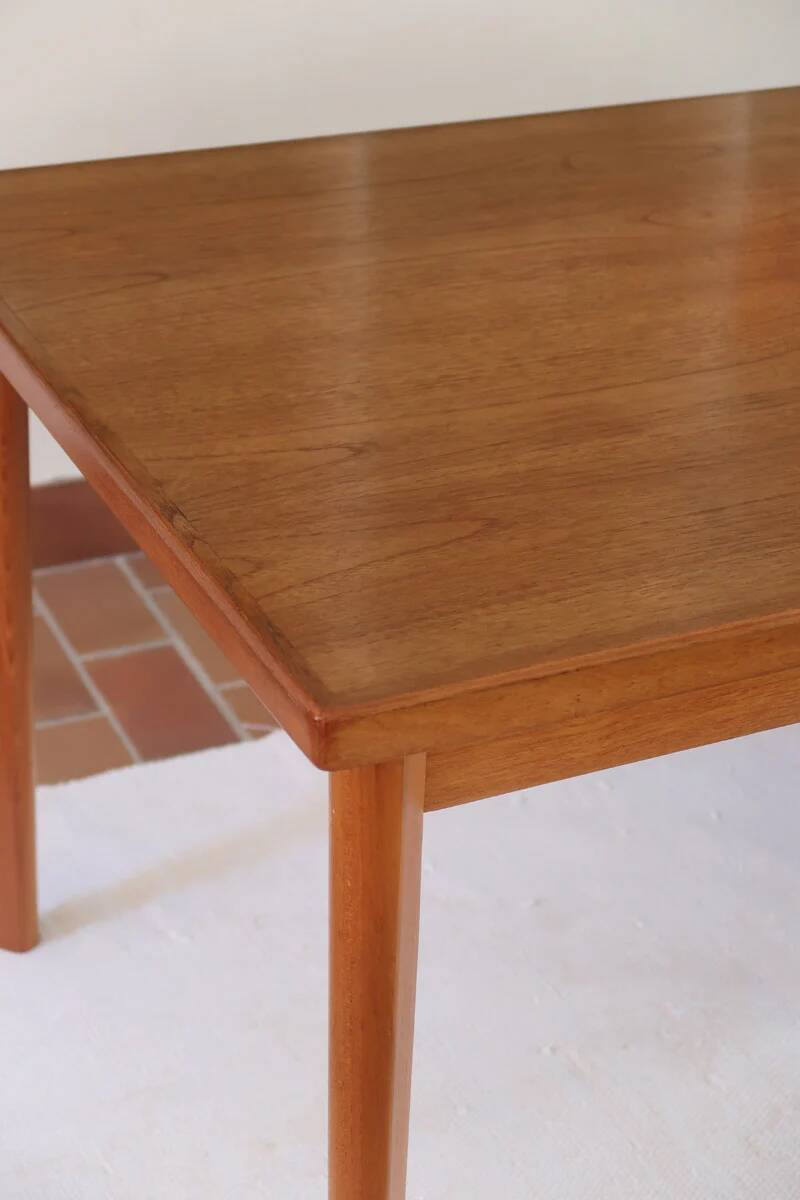 Table à manger scandinave extensible en teck années 60