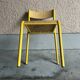 Chaise écolier vintage jaune