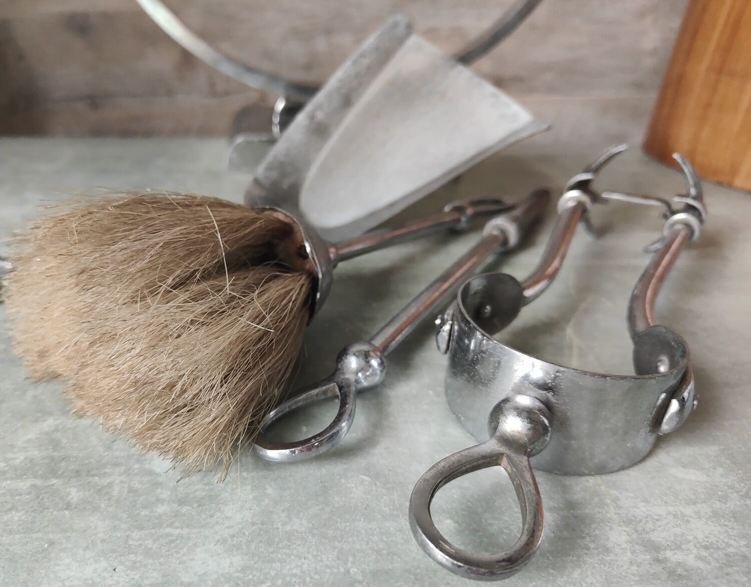 Vintage fireplace table servant