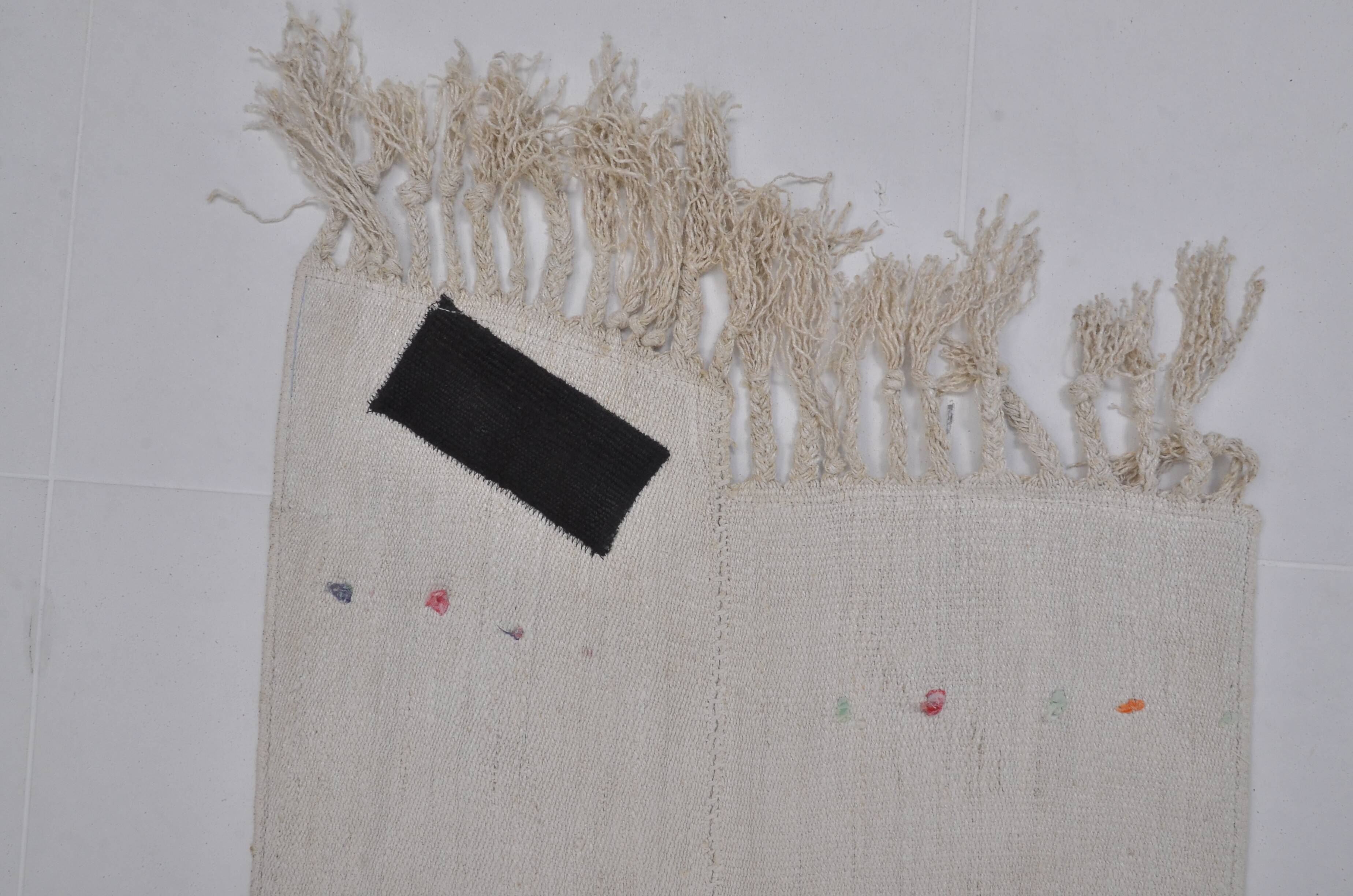 Vintage White Hmep Kilim Rug sku3878