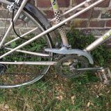 Vintage Peugeot 103 bike