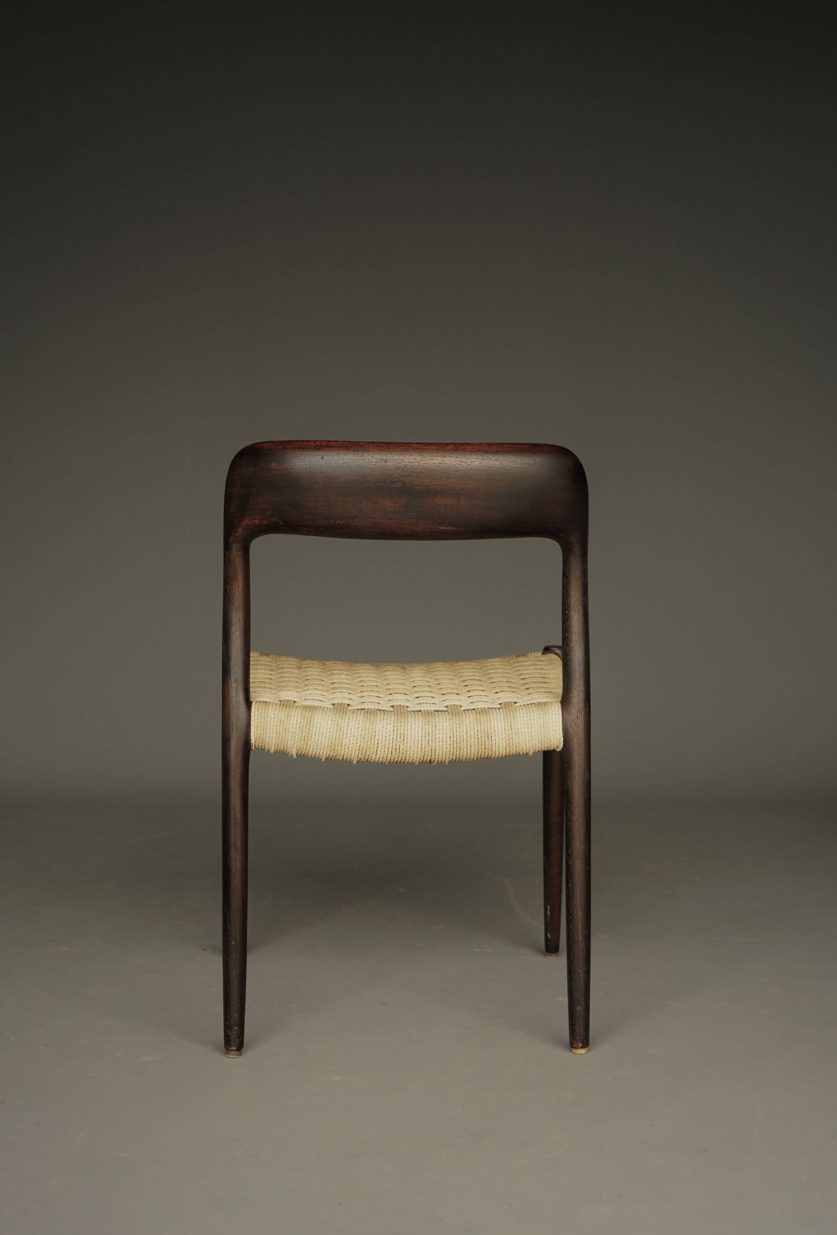 Chaises Model 75 par Niels Otto Møller pour J.L. Moller, années 1960, ensemble de 6