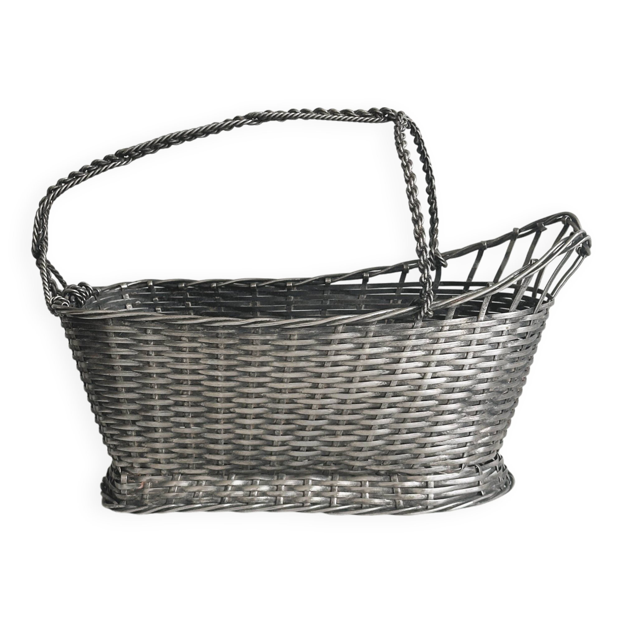 Woven metal wine basket