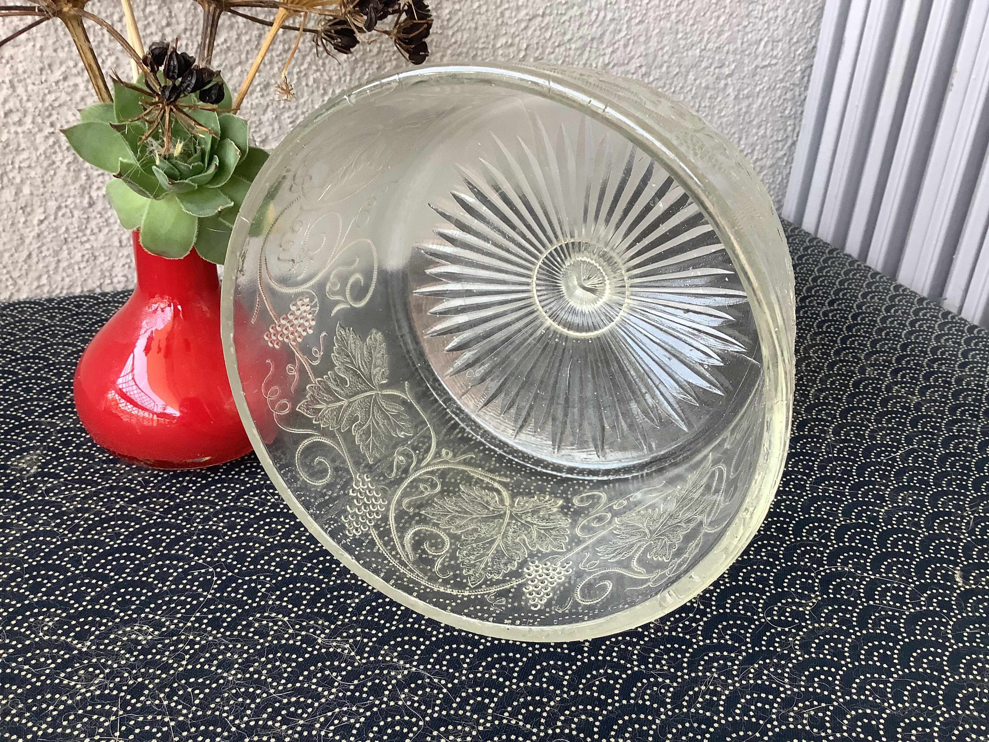 Art Deco molded glass cheese bell