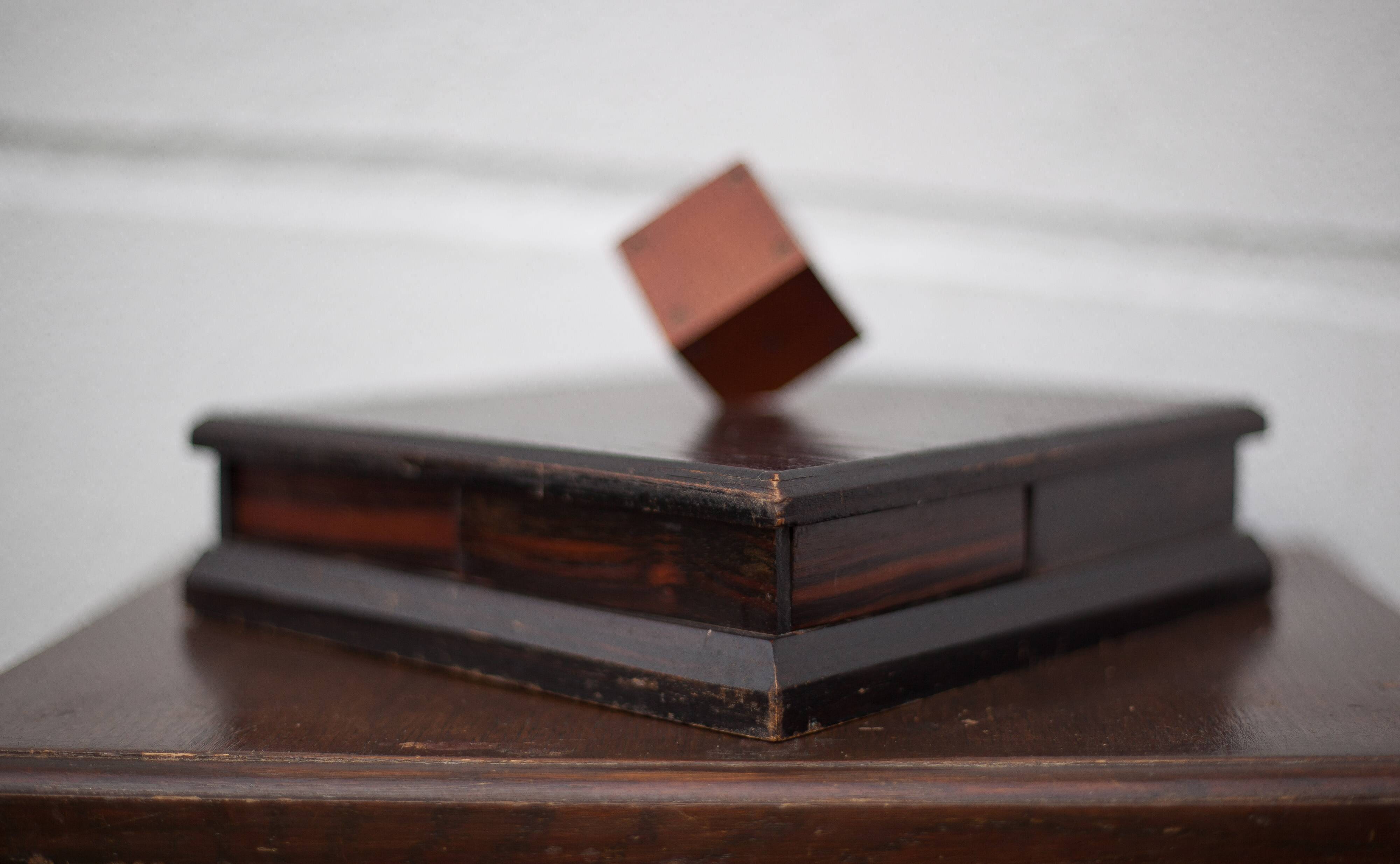 Wooden box with compartments, jewelry box, game box, rotating die, storage, vintage box