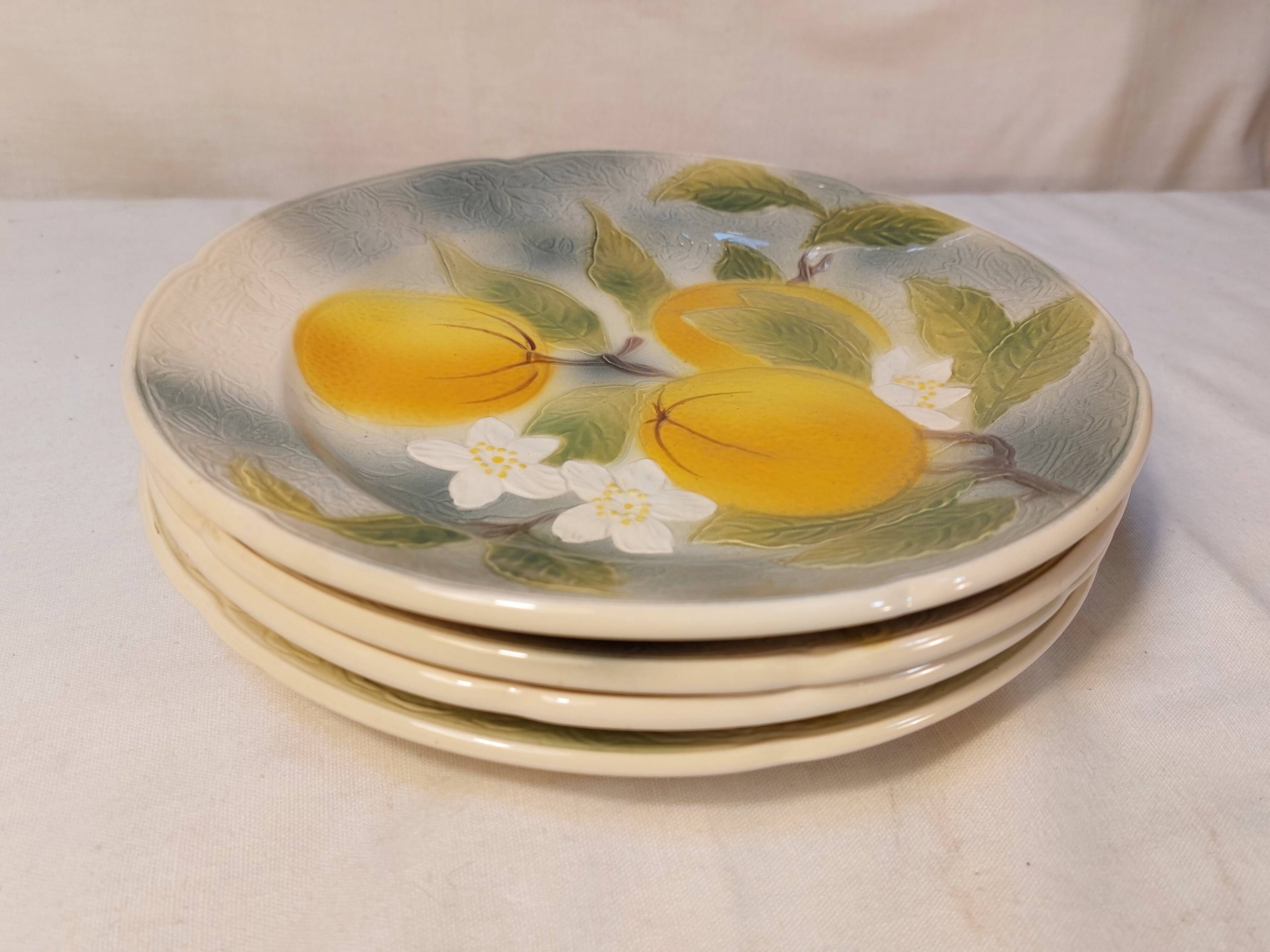 Set of 4 plates in St Clément Barbotine - Majolica - Fruits