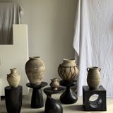 Pawn Black - Stool, side table, end table in solid mango wood.