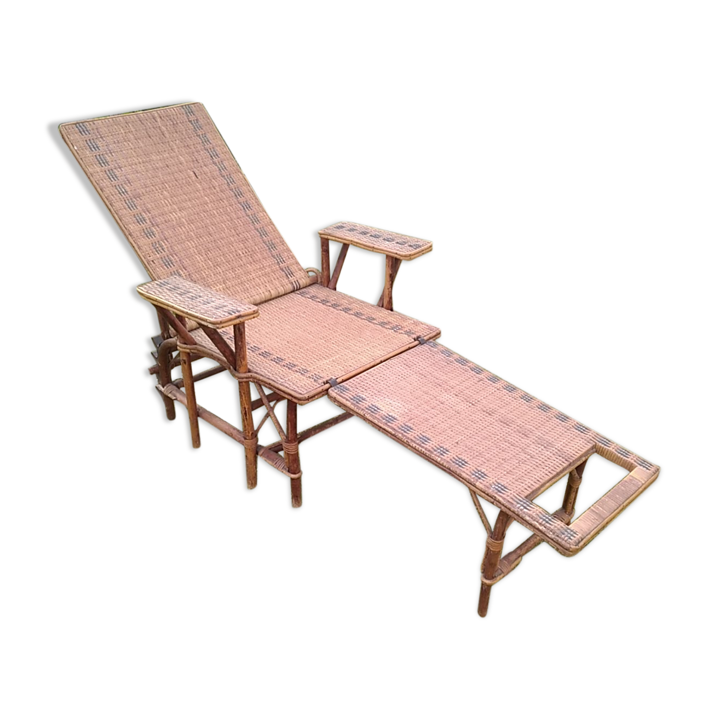 Vintage rattan long chair