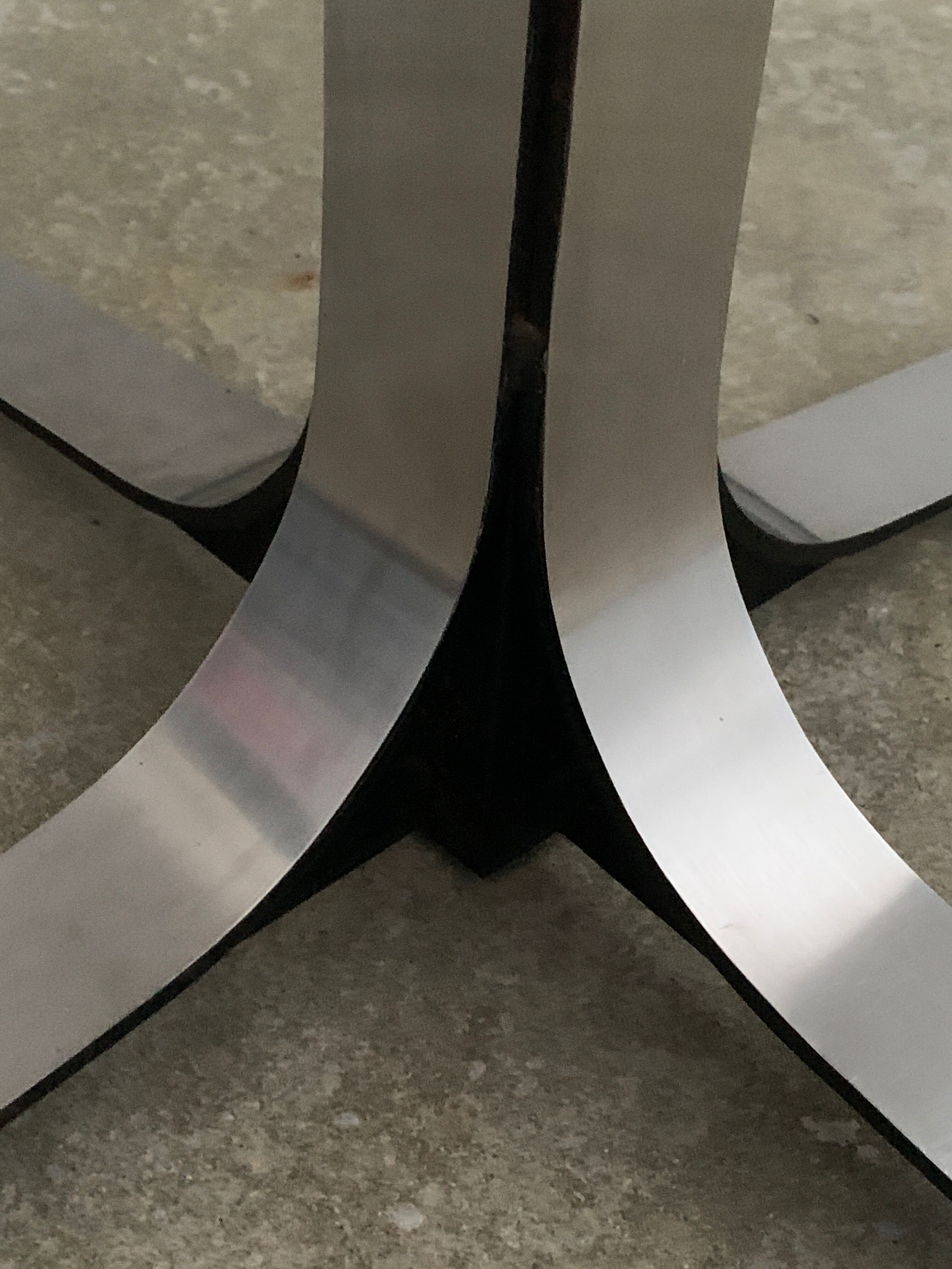 Table basse ajustable en table de séjour en inox avec verre fumé, 1970