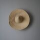 Chapeau paille osier tressé main fabrication artisanale objet décoration campagne bohème ethnique