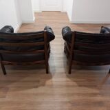 Paire de fauteuils par Arne Norell Suède années 1960