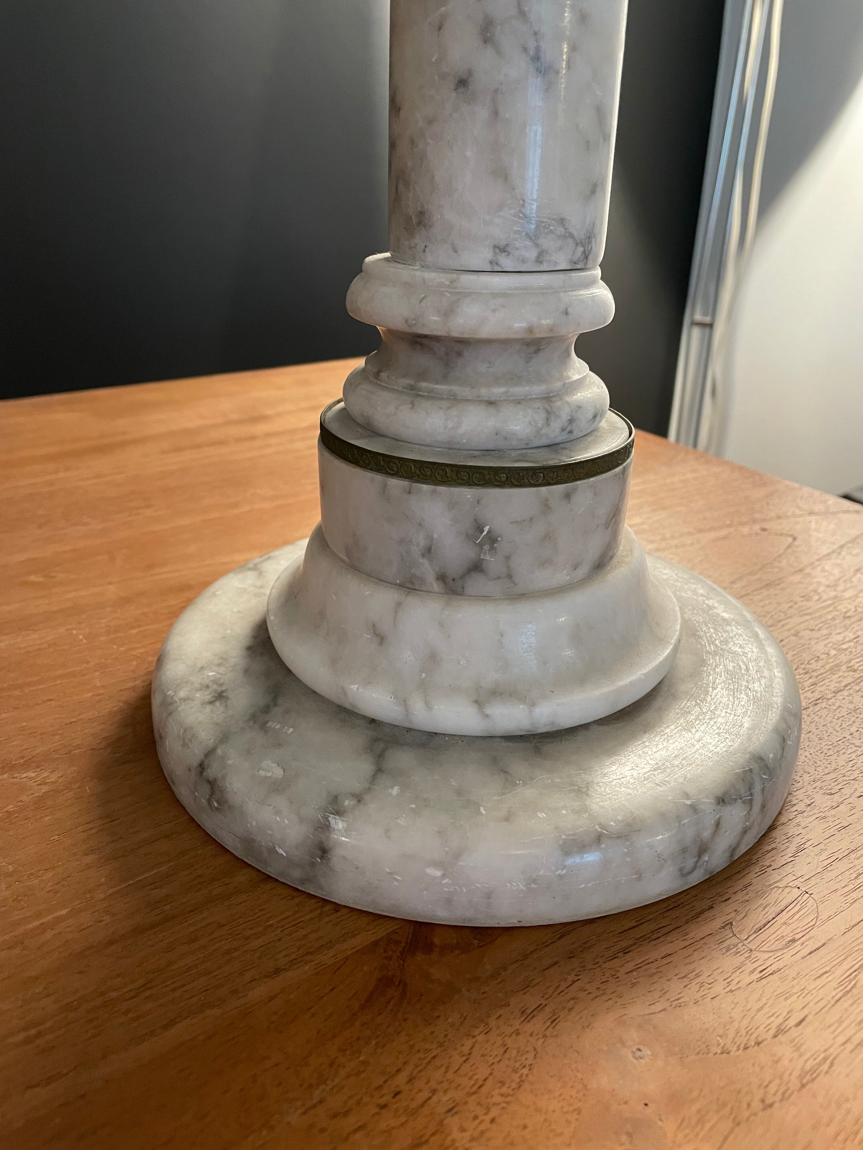 Carrara marble harness