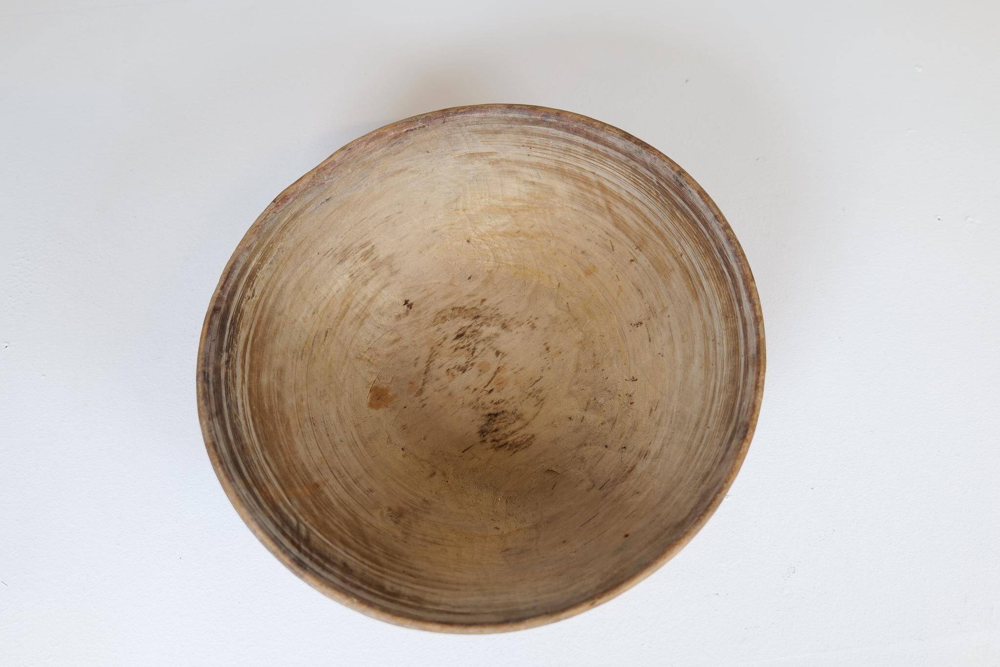 Swedish folk art, unique 19th-century farmer's bowl.