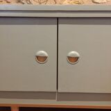 sideboard
