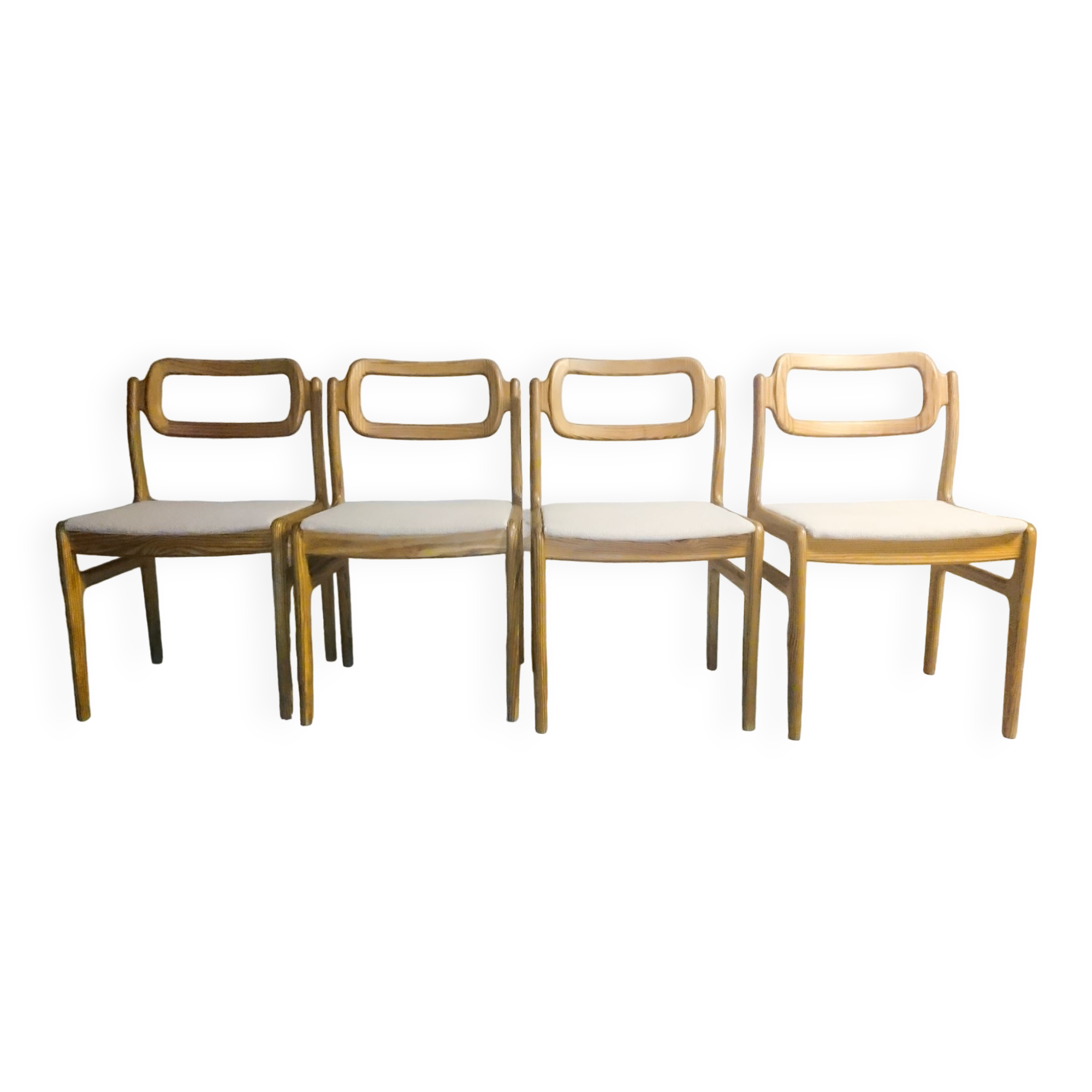 4 chairs by Johannes Andersen for Uldum Møbelfabrik, in pine, Scandinavian design, Denmark 1960's