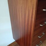 Scandinavian chest of drawers with 4 drawers