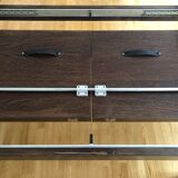 Extendable oak table