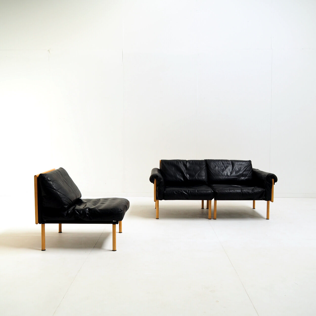 Sofa ‘Ateljee’ by Yrjö Kukkapuro for Haime Finland