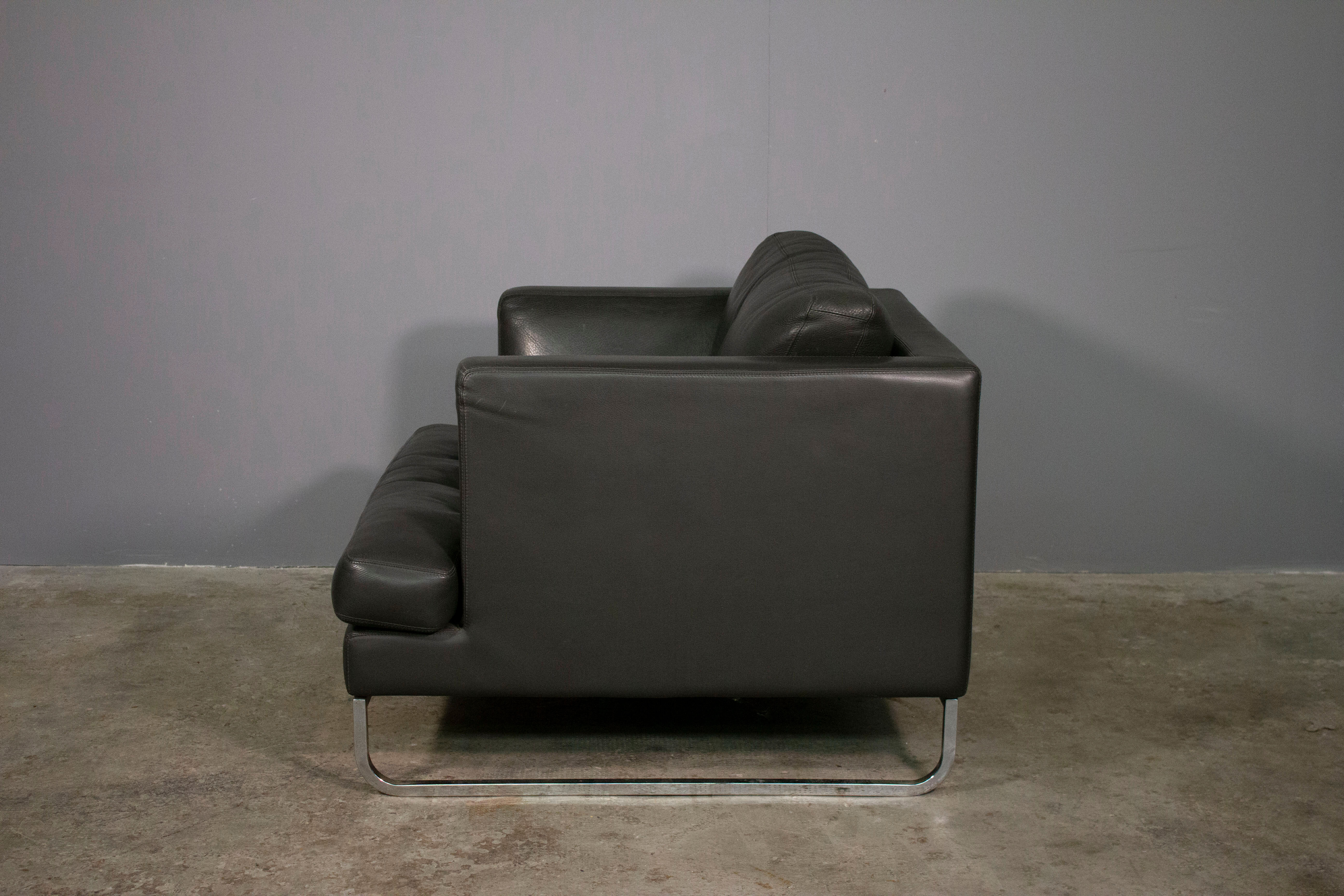 armchair, fior di pelle