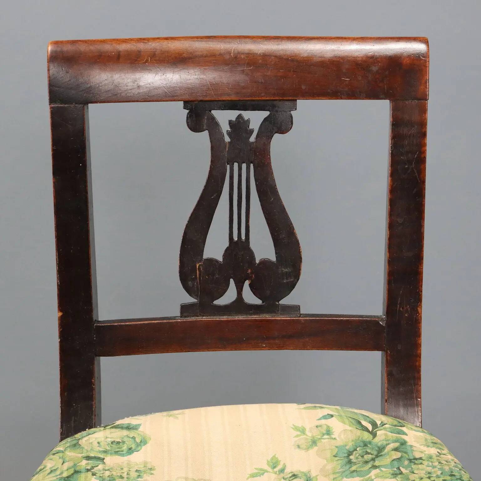 Pair of antique Directoire chairs in walnut and fabric, Italy, 19th century.