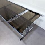 Extendable chrome dining table