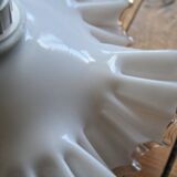 White opaline suspension