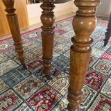 Table ovale extensible en noyer français