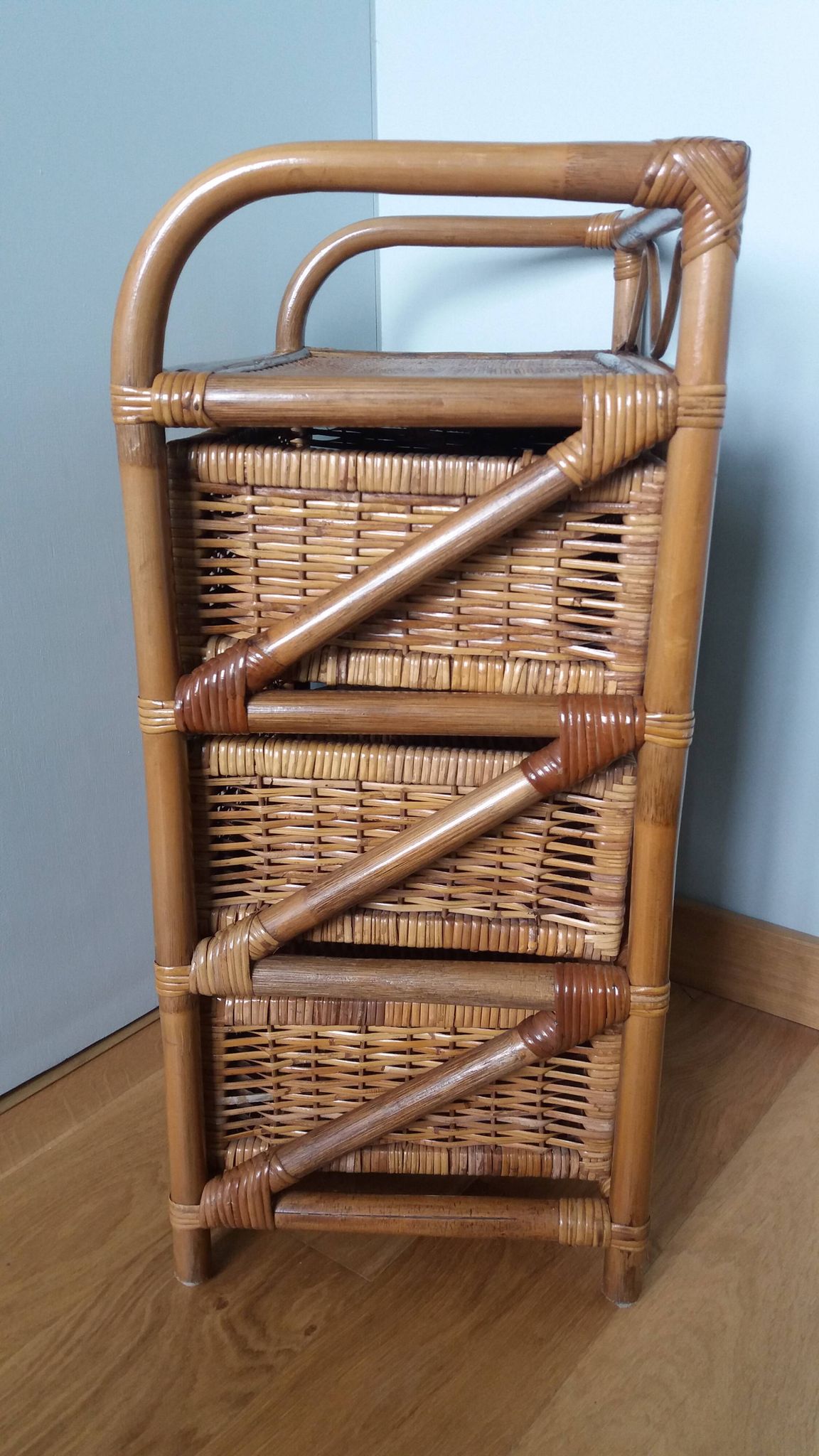Rattan and wicker chest of drawers
