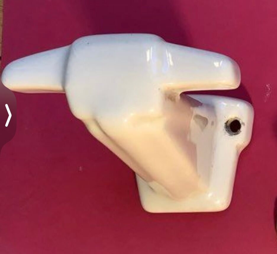 Set of 2 hooks in white porcelain Art Deco 30/40