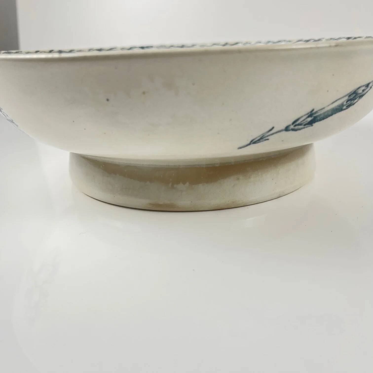 Footed bowl model "Carnation", KG Lunéville, ironstone, 19th century