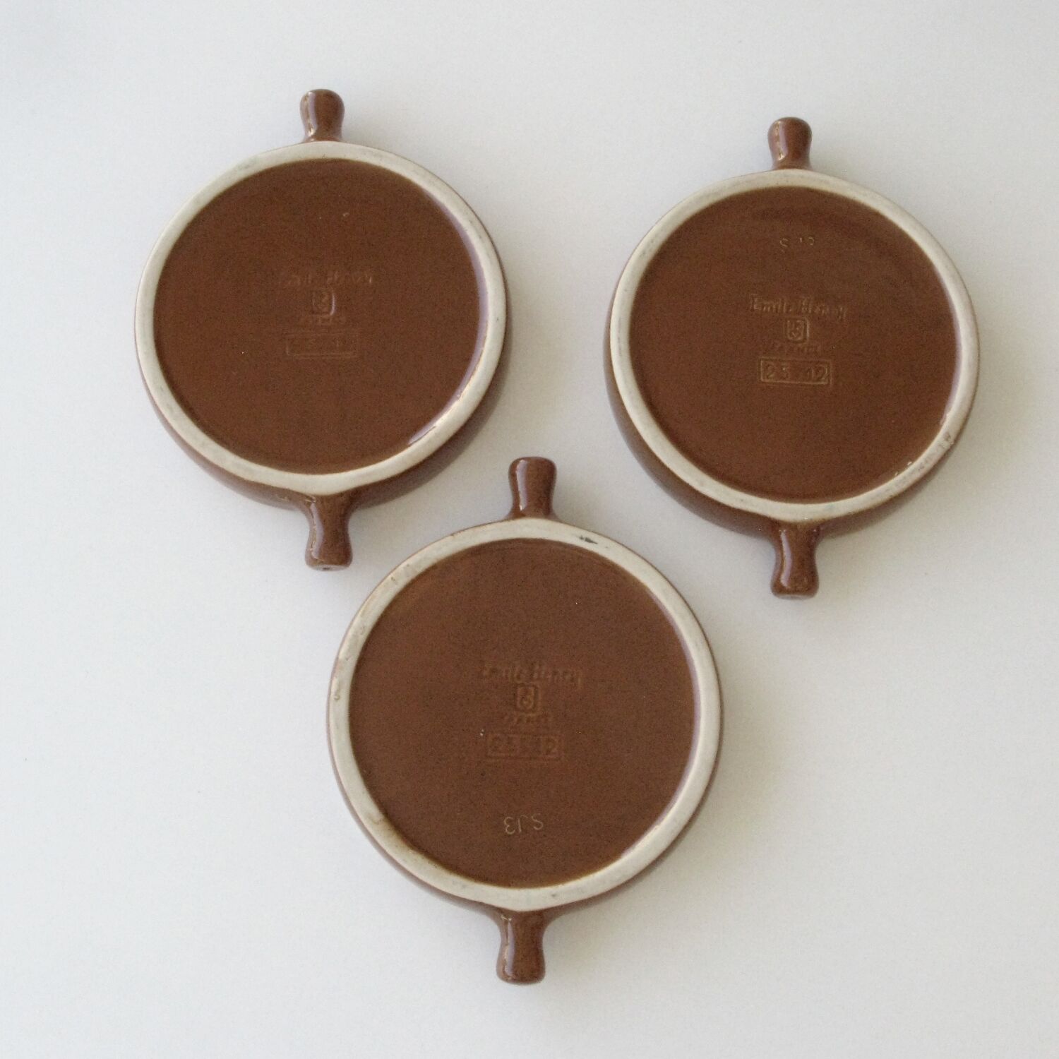 Emile henry snail service - 5 poêlons 12 holes - brown and beige caquelons