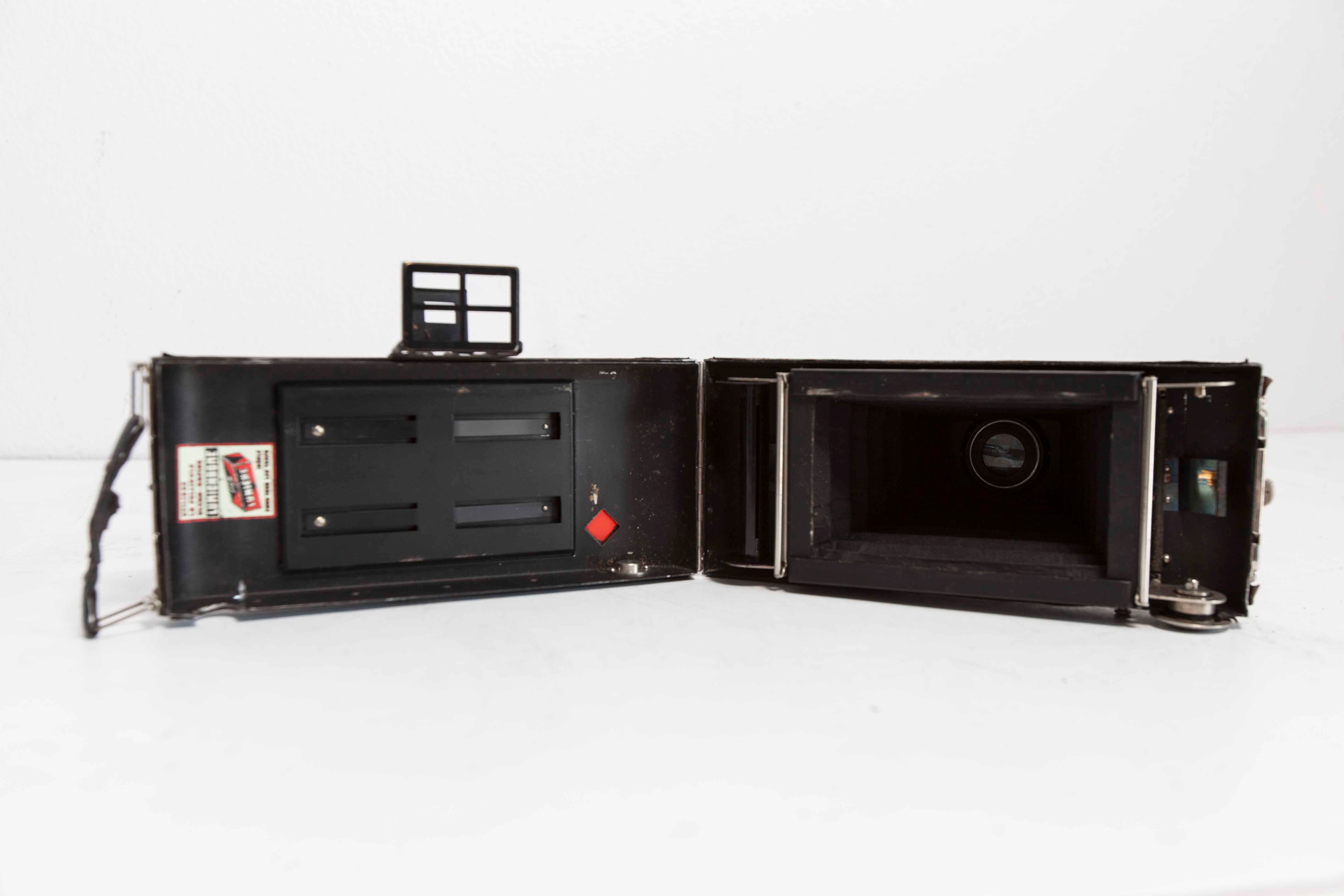 1930 Art Deco Light Camera
