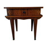 Table de chevet
