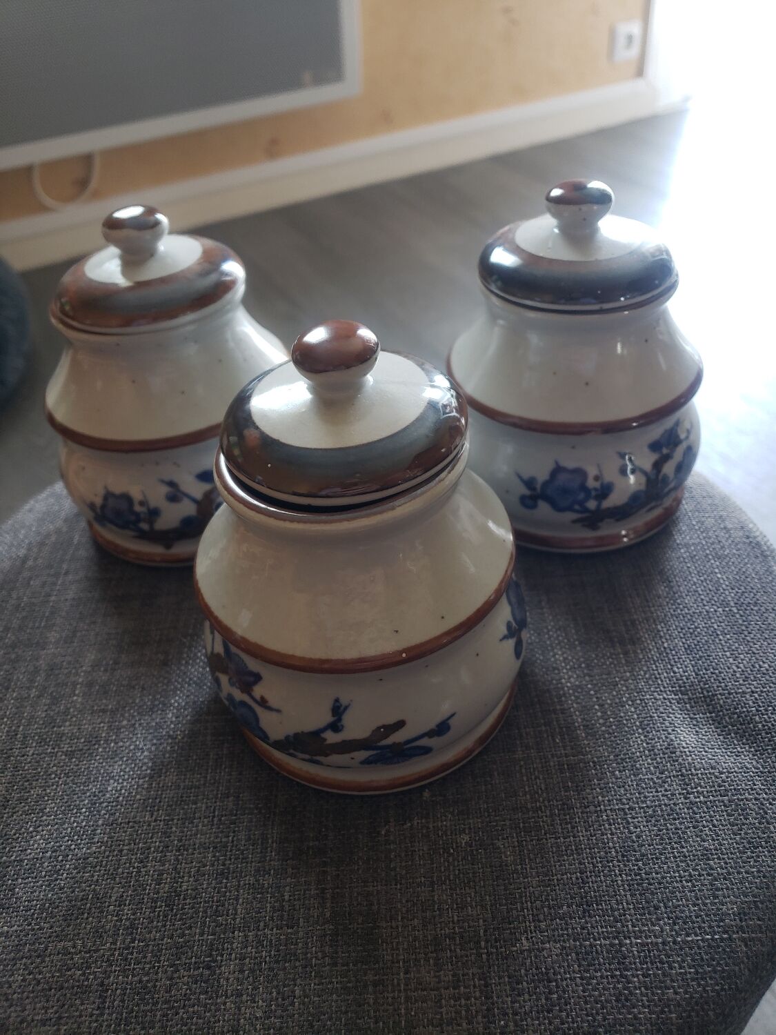3 pots decor japonisant en gres