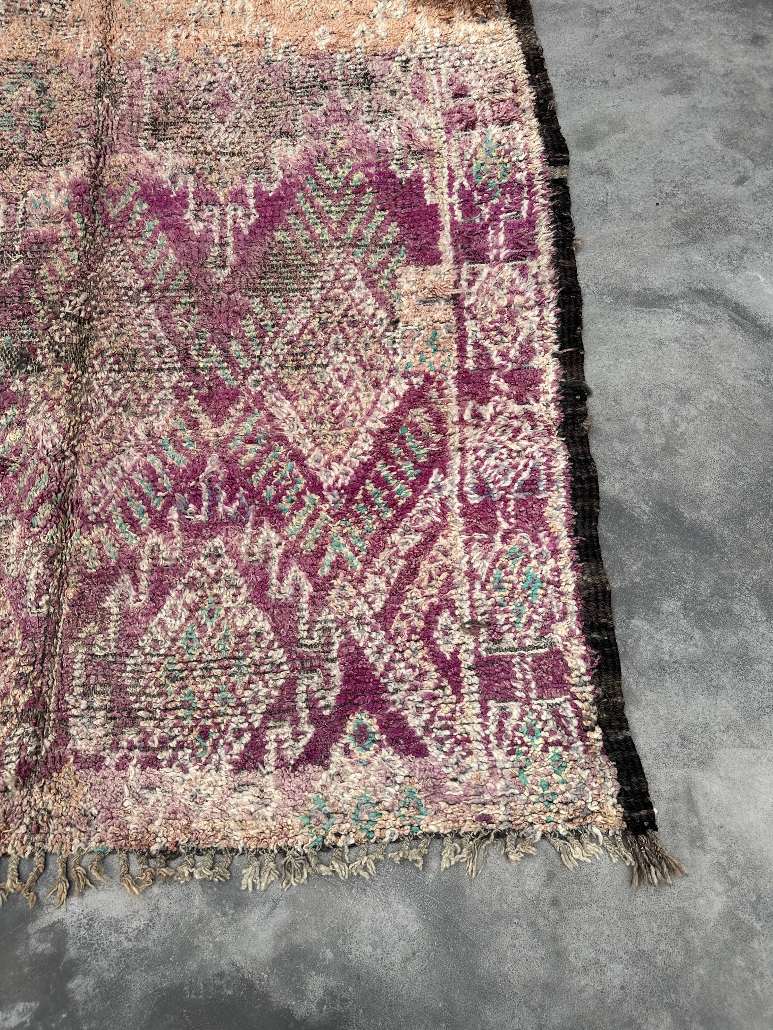 Moroccan carpet - 185 x 335 cm