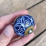 Genuine stoneware door knobs