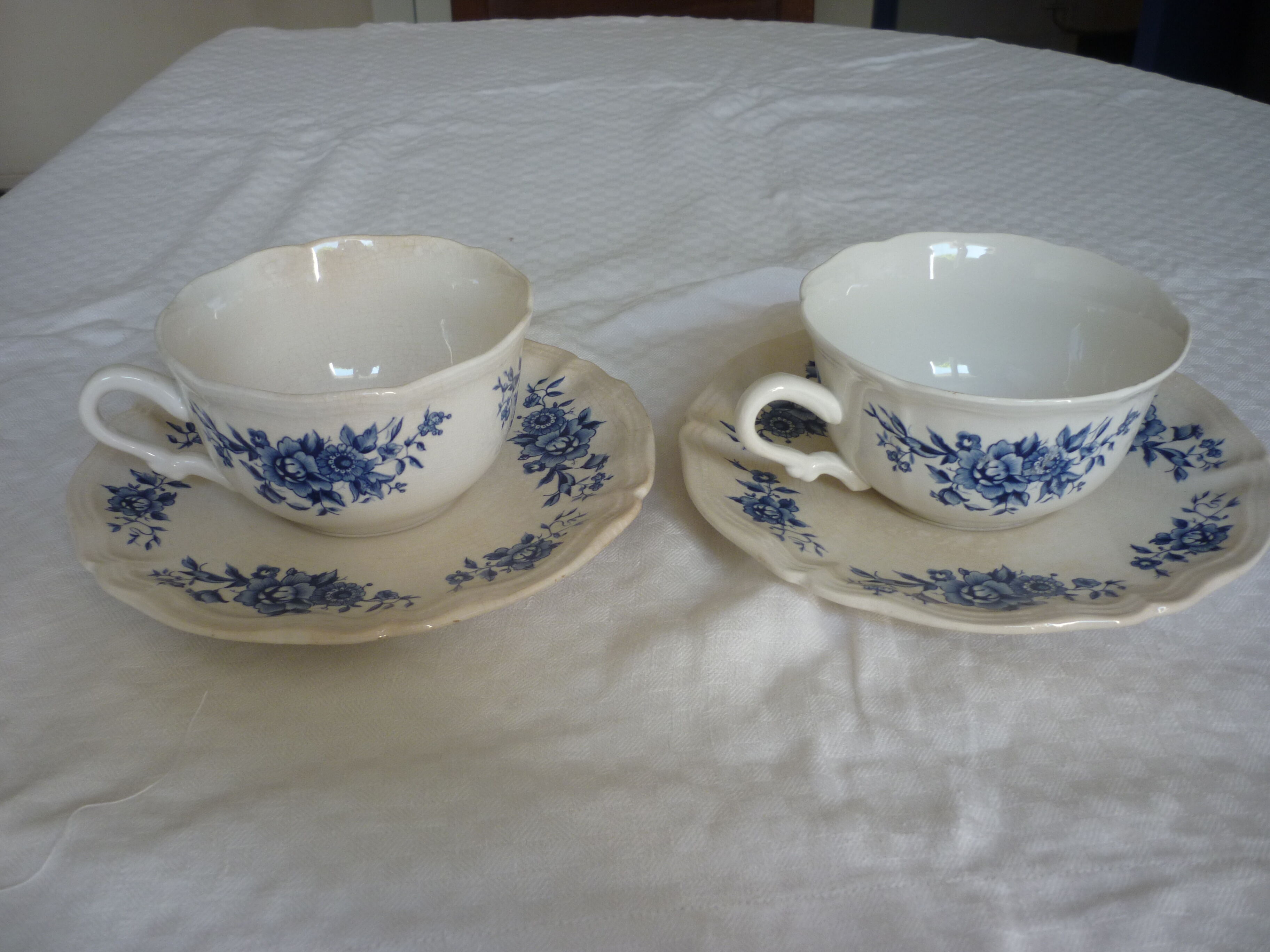 2 cups lunch earthenware of sarreguemines blue flowers