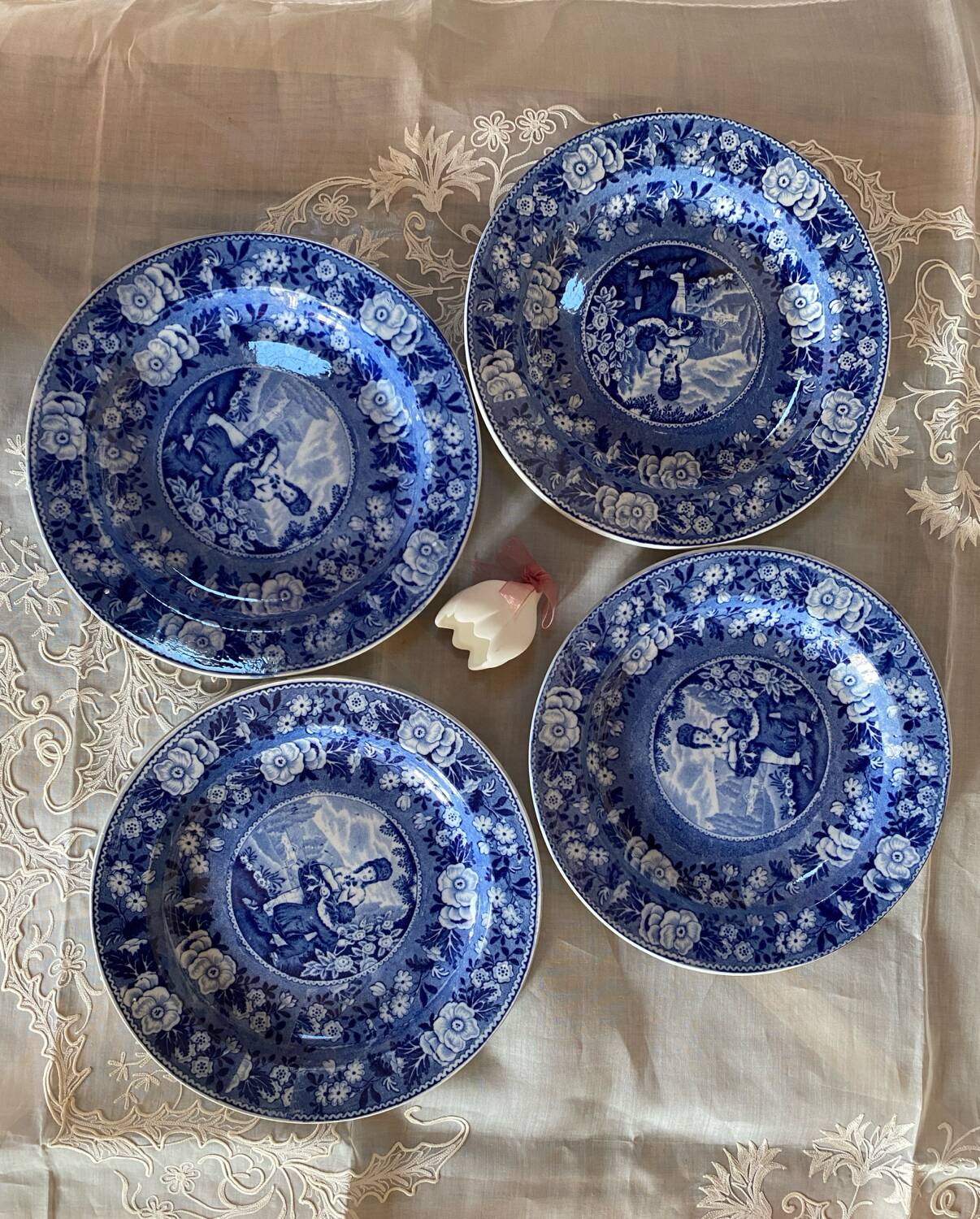Set of 4 English flat plates from the mid-19th century.