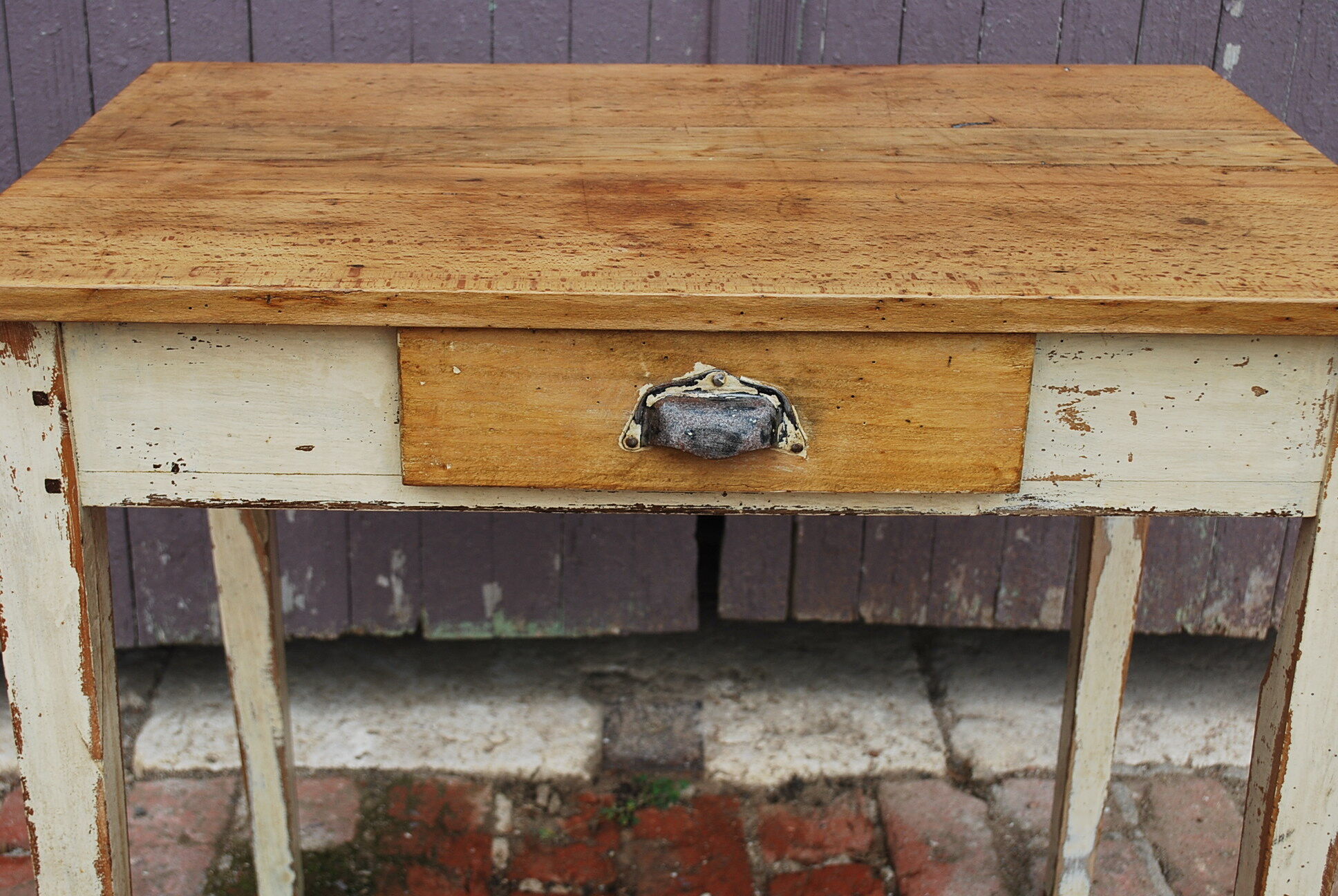 Farm table of the 50s