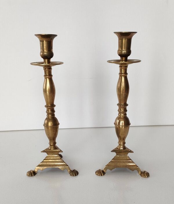 Paire de Bougeoirs tripodes à pattes de Lion - Napoléon III - XIXème