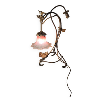 Lampe laiton  aux    libelules   art nouveau ,style majorelle   ,muller et frere,45x30  avec tulipe