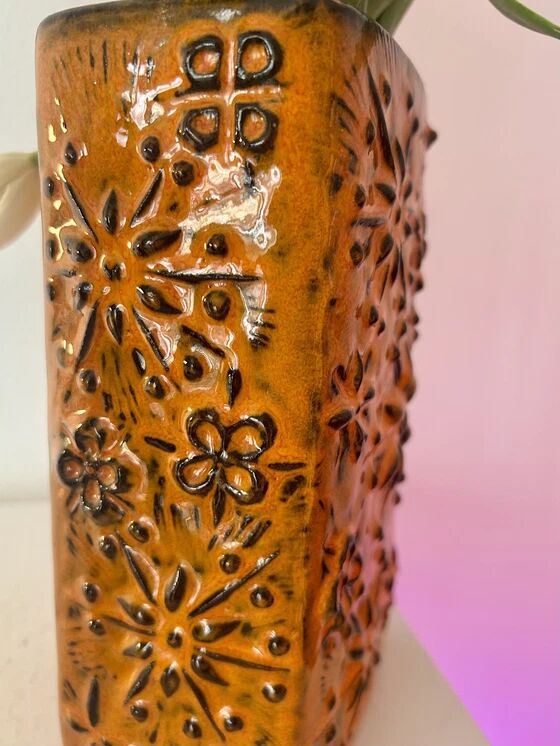 Vase Duo from the East and West German pottery history – East German pottery meets West German pottery