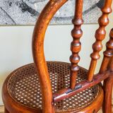 Chaise enfant en bois rond courbé cannée ancienne
