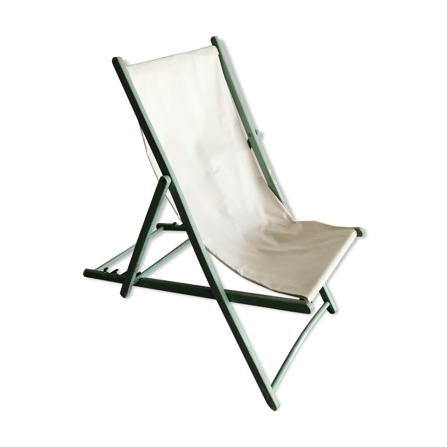 Foldable wooden long chair