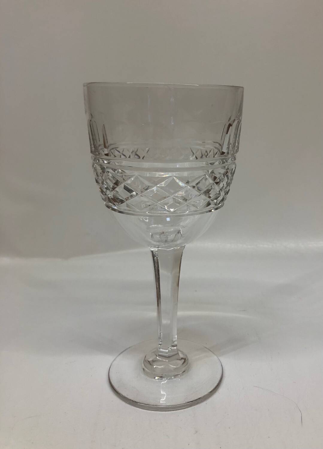 Set of 12 cut crystal stemmed glasses from the Nancy crystal factory, art deco