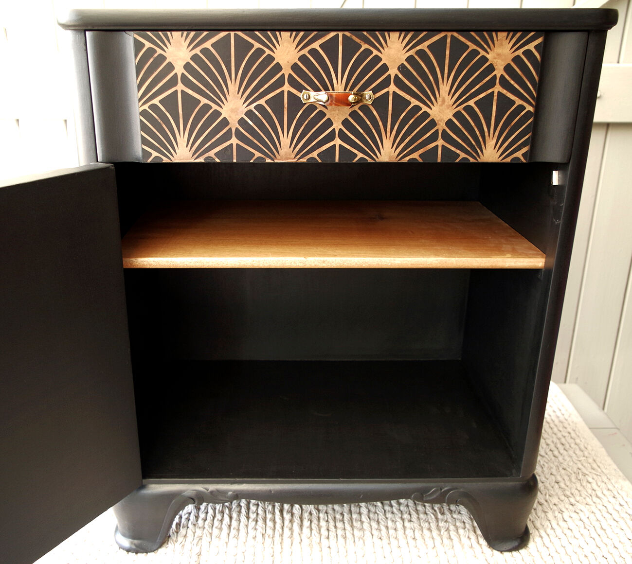 Art deco bedside